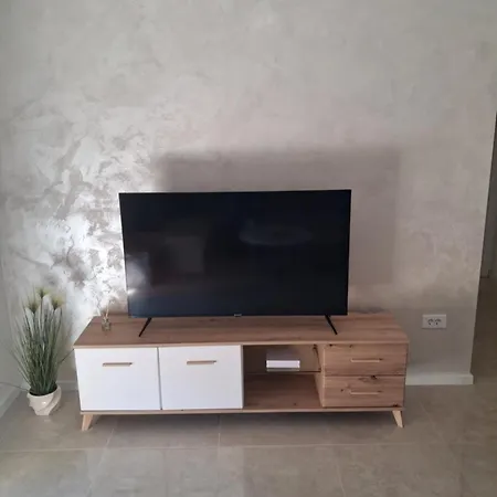 Perl * Privlaka (Zadar)