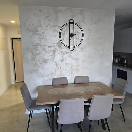 Perl Διαμέρισμα Privlaka (Zadar)